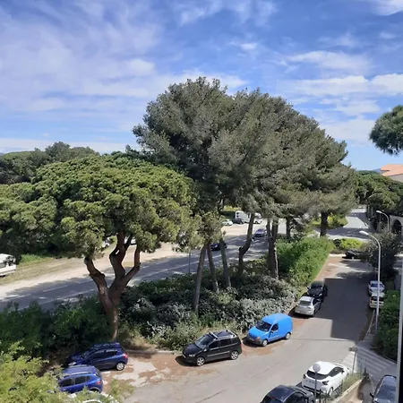 Apartment Studio Hyeres Port Avec Piscine